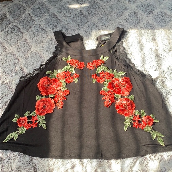 halter top - Picture 1 of 3